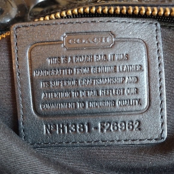 Coach Peyton Op Art Black Patent Leather Handbag H1381 F26962 - Picture 11 of 16